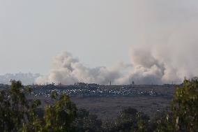 12 Killed In Israeli Strike On School - Gaza