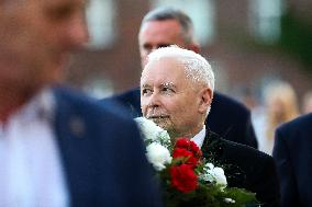 Jaroslaw Kaczynski's Monthly Visit At Wawel In Krakow