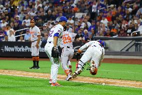 MLB Baltimore Orioles Vs New York Mets