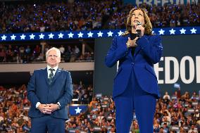 Kamala Harris And Tim Walz Campaign In Milwaukee Wisconsin