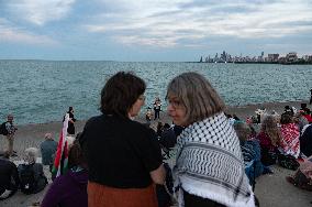 Interfaith Vigil Asks Everyone To "Remember Gaza"