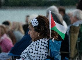 Interfaith Vigil Asks Everyone To "Remember Gaza"