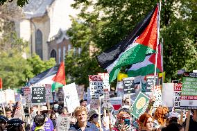 Protesters March Outside DNC in Chicago Against Gaza War