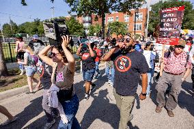 Protesters March Outside DNC in Chicago Against Gaza War