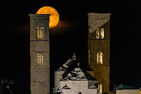 Supermoon In Molfetta