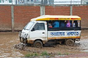 Heavy Rain Lashes Dhaka - Bangladesh