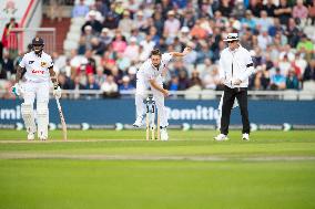 England v Sri Lanka - 1st Test Match: Day One