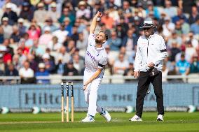 England v Sri Lanka - 1st Test Match: Day One