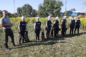 Launch of humanitarian demining project involving women canine handlers in Ukraine