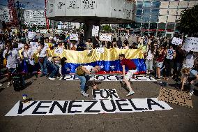 Protest Against Nicolas Maduro And For Democracy In Venezuela in Berlin