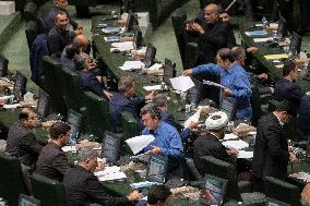 Iran-Parliament-Voting