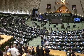 Iran-Parliament-Voting