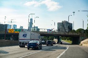 Pro-Gaza Banner Drop Over Morning Traffic In Chicago