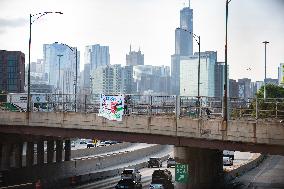 Pro-Gaza Banner Drop Over Morning Traffic In Chicago