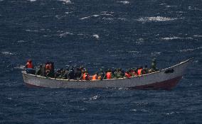 Rescued 60 Migrants Arrive In El Hierro