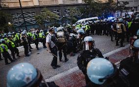 Pro-Palestine Protest In Front Of Israeli Consulate, Chicago