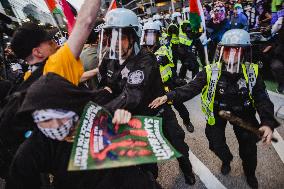 Pro-Palestine Protest In Front Of Israeli Consulate, Chicago