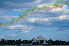 Italian Air Force Frecce Tricolori Flyover In Washington DC.