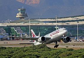 Qatar Cargo aircraft taking off from Barcelona airport