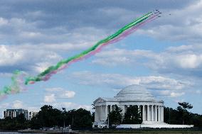 Italian Air Force’s Frecce Tricolore flies over Washington, DC