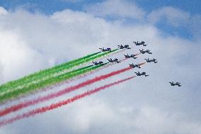 Italian Air Force’s Frecce Tricolore flies over Washington, DC