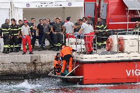 Bodies Brought Ashore From Wreck Of Sunken Yacht - Sicily