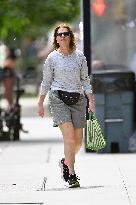 Sandra Bernhard Grocery Shopping - NYC