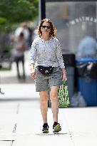 Sandra Bernhard Grocery Shopping - NYC