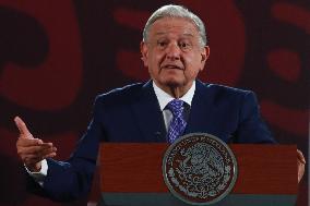 Andres Manuel Lopez Obrador Briefing - Mexico City