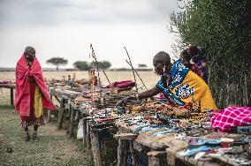 Maasai Village Open To Tourists - Kenya