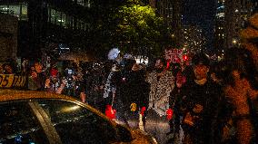 Chicago Police Mass Arrest More Than 70 Protesters And Several Journalists.