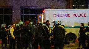 Chicago Police Mass Arrest More Than 70 Protesters And Several Journalists.