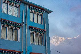 Kyanjin Gompa Village At The Himalayas Mountains