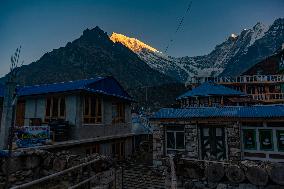 Kyanjin Gompa Village At The Himalayas Mountains