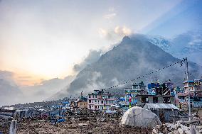 Kyanjin Gompa Village At The Himalayas Mountains