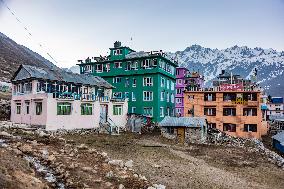 Kyanjin Gompa Village At The Himalayas Mountains