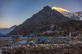 Kyanjin Gompa Village At The Himalayas Mountains