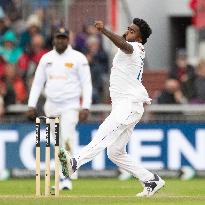 England v Sri Lanka - 1st Test Match: Day Two