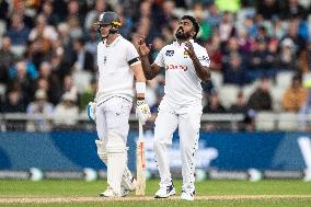 England v Sri Lanka - 1st Test Match: Day Two