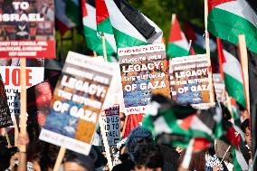 Pro-Palestinian Protesters March In Chicago