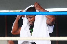 Floyd Mayweather Training - Mexico City