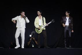 Jonas Brothers Concert - Mexico City