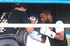 Floyd Mayweather Boxing Training Session