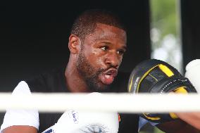 Floyd Mayweather Boxing Training Session