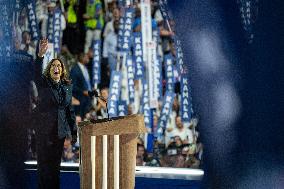 Kamala Harris Accepts Democratic Nomination - Chicago