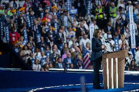 Kamala Harris Accepts Democratic Nomination - Chicago