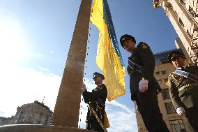 Ukrainian flag raised at Kyiv administration