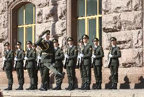 Ukrainian flag raised at Kyiv administration