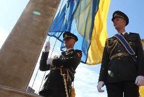 Ukrainian flag raised at Kyiv administration