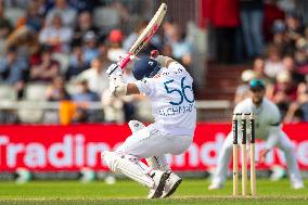 England v Sri Lanka - 1st Test Match: Day Three